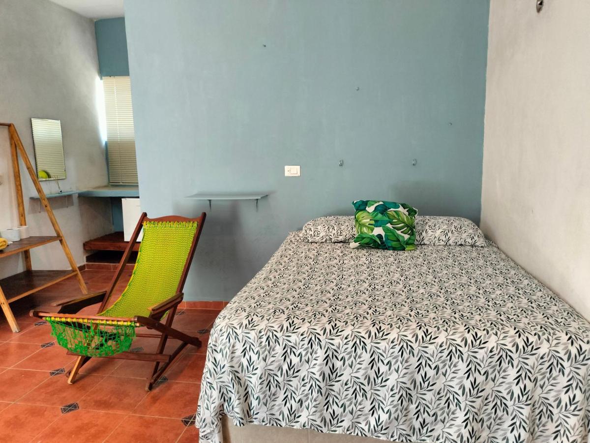 Villa Gabriela Celestun -Hotel & Restaurant Ngoại thất bức ảnh